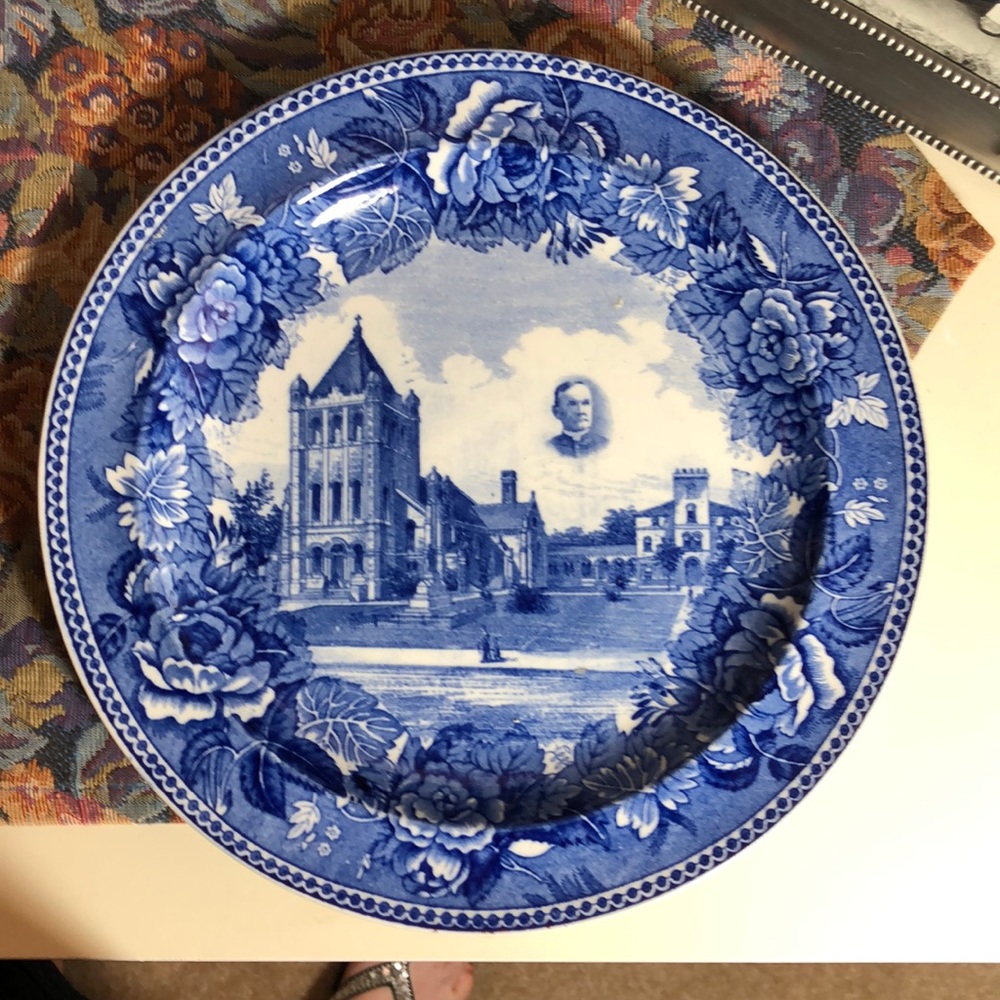 Wedgewood Antique Commemorative Plate